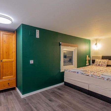 Full Equipment Designed Apartment In The Heart Of Budapest For 4 People Ngoại thất bức ảnh