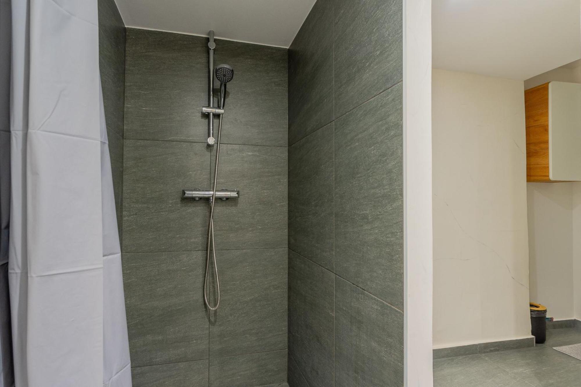 Full Equipment Designed Apartment In The Heart Of Budapest For 4 People Ngoại thất bức ảnh