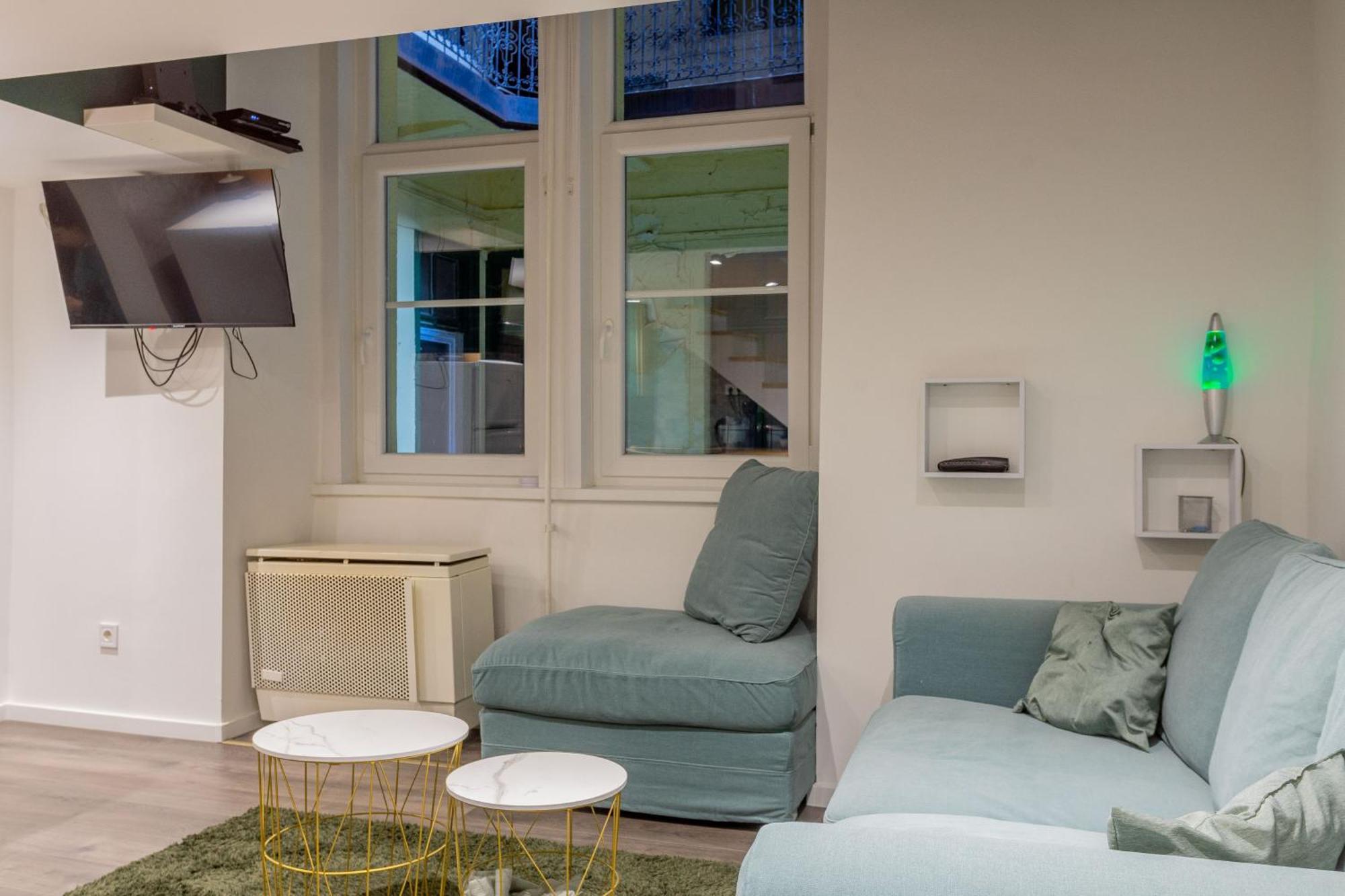 Full Equipment Designed Apartment In The Heart Of Budapest For 4 People Ngoại thất bức ảnh