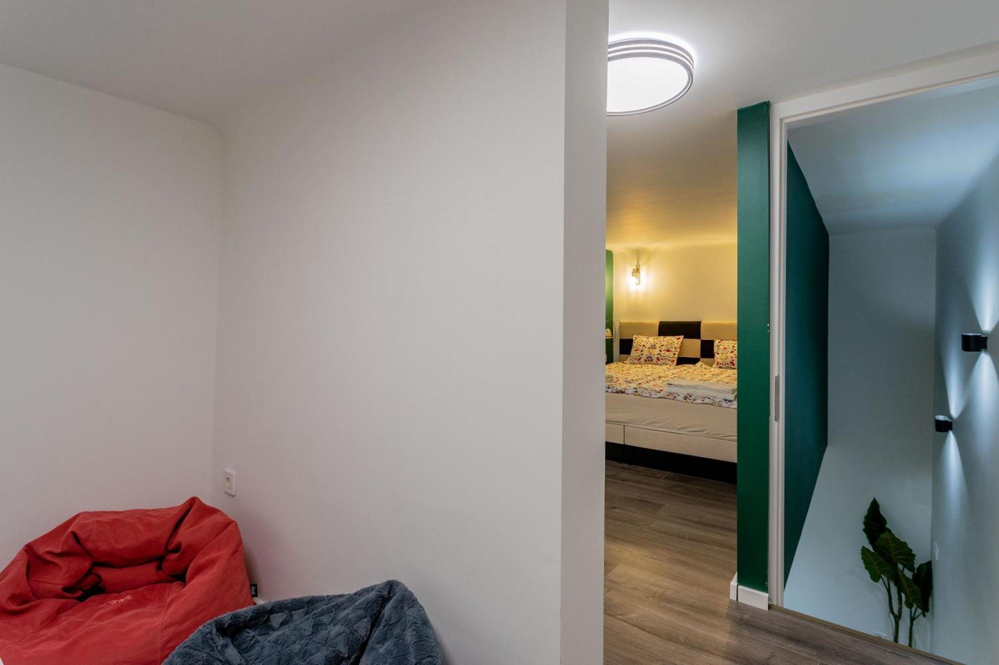 Full Equipment Designed Apartment In The Heart Of Budapest For 4 People Ngoại thất bức ảnh