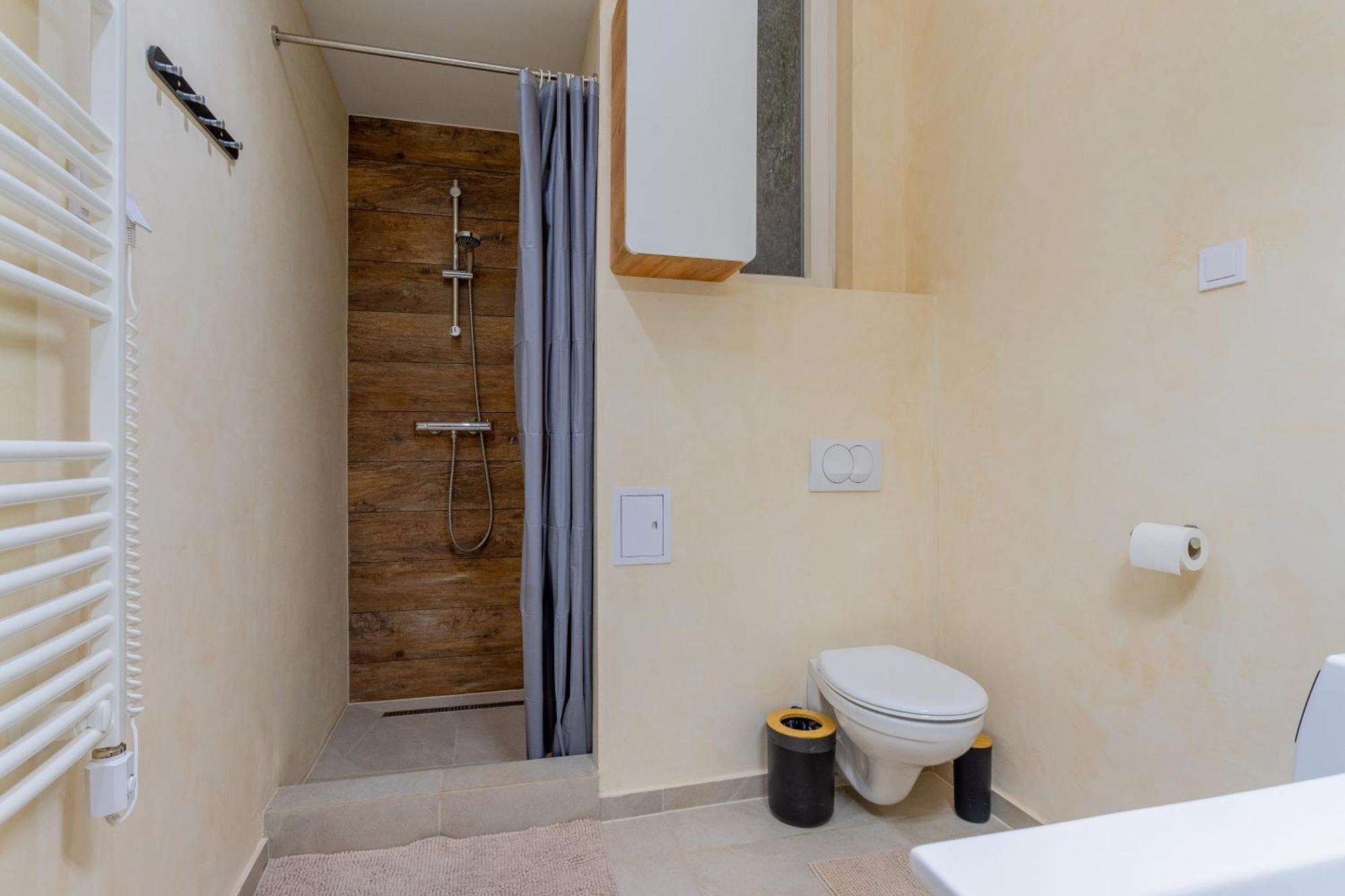 Full Equipment Designed Apartment In The Heart Of Budapest For 4 People Ngoại thất bức ảnh