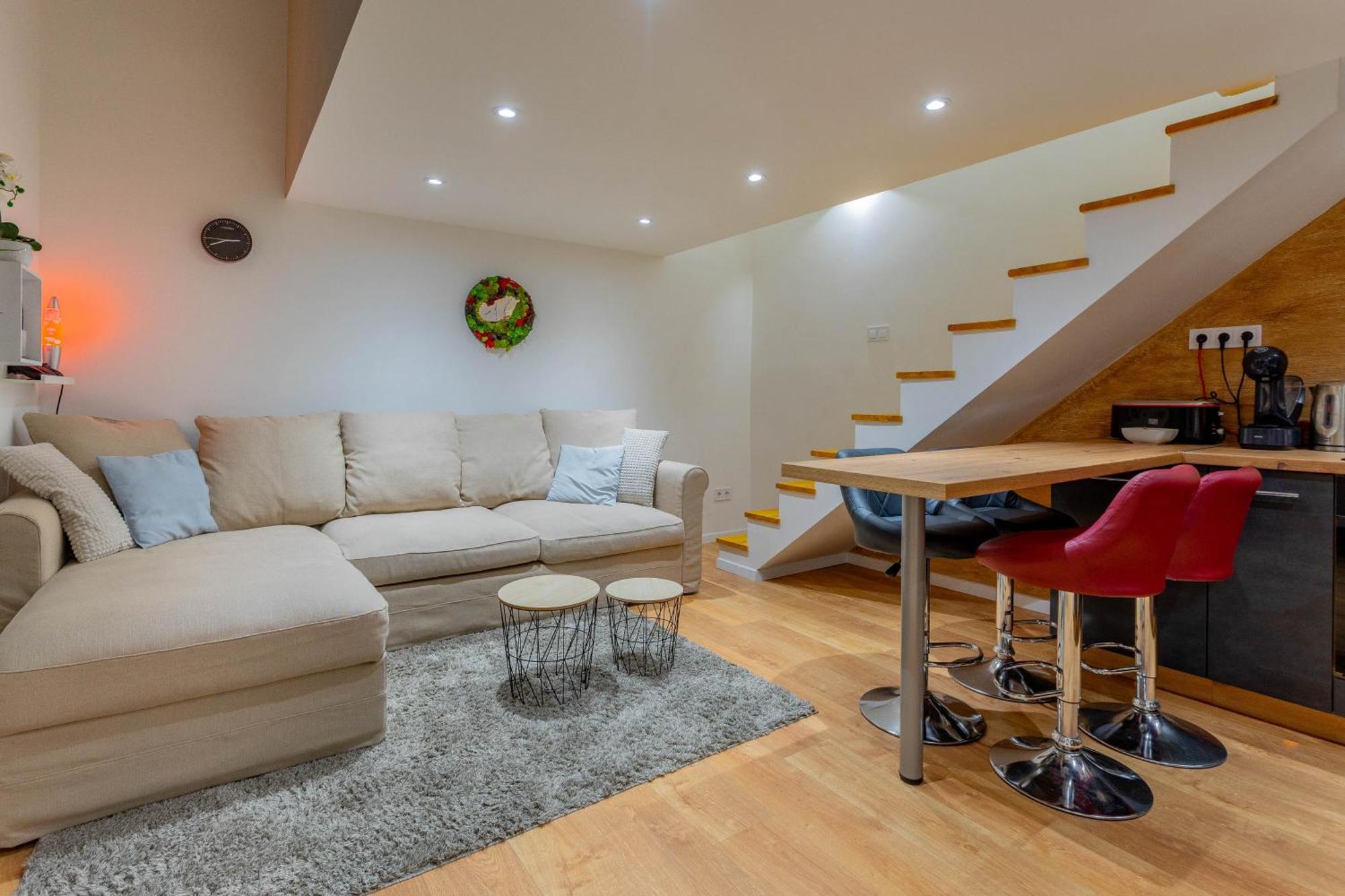 Full Equipment Designed Apartment In The Heart Of Budapest For 4 People Ngoại thất bức ảnh